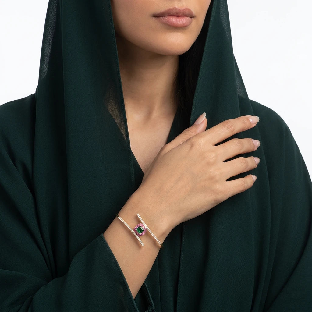 اسورة من الذهب عيار 18 بألوان زاهية