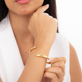 18K Gold Bracelet with Classic Open Design