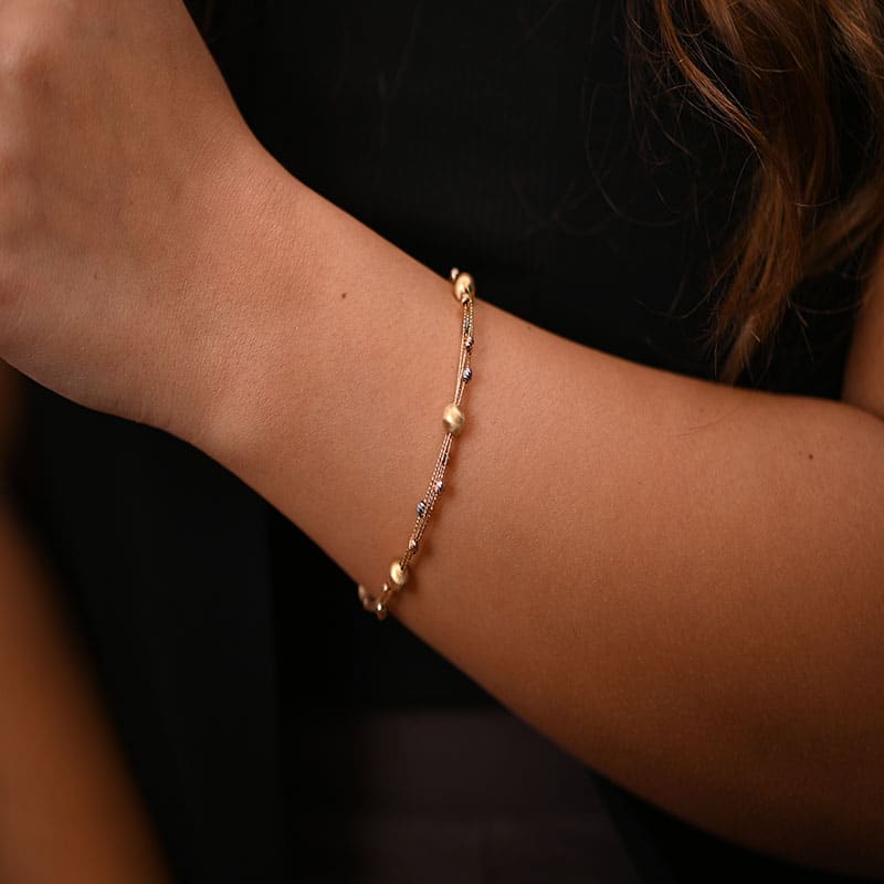 18K bracelet with Multi Thread Design