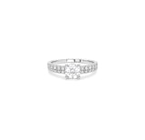 18K White Gold Ring with Shiny Center Stone Design