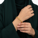 انسيال ذهب عيار 21 بتصميم مجدولة عريض