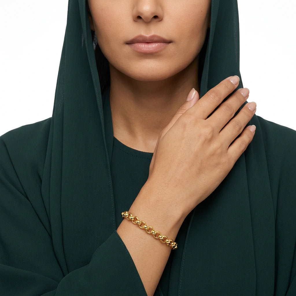 18K Gold Chain Bracelet Knotted Circles Design