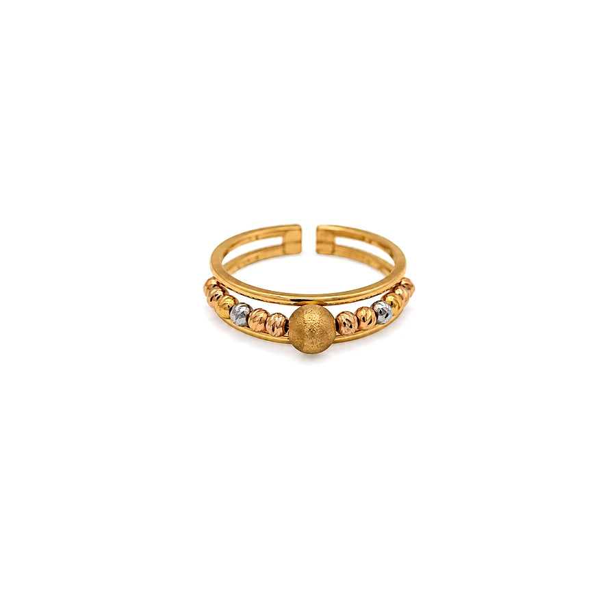 18K Gold Ring with Queen World Wide Design