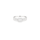18K White Gold Ring with Shiny Square Stone Design
