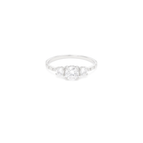 18K White Gold Ring with Modern Shiny Design