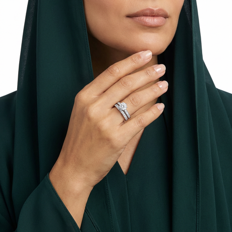 خاتم توينز ذهب أبيض عيار 18 بفص لامع كبير