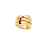 18K Gold Ring with Contemporary Triple Design