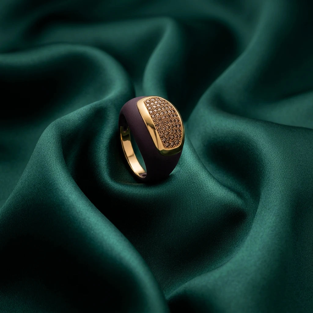 18K Gold Ring with Wide Enamel Stone Embellishments Design In Purple