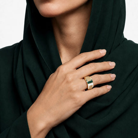 خاتم ذهب عيار 18 نقوش الميناء الملكية