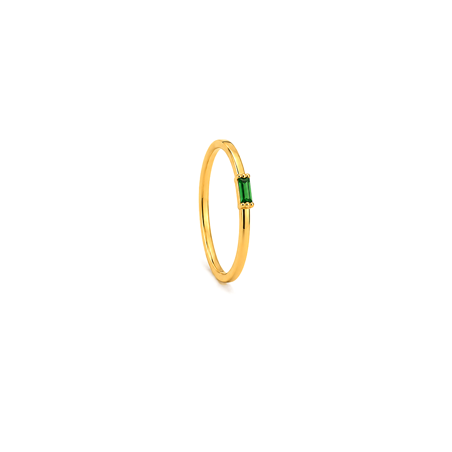 18K Gold Ring with Delicate Small Stone Design