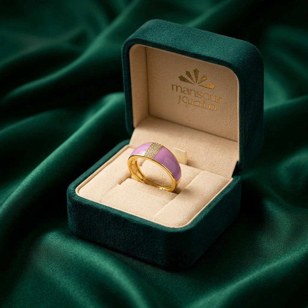 18K Gold Ring with Embellished Stone Design In Colorful