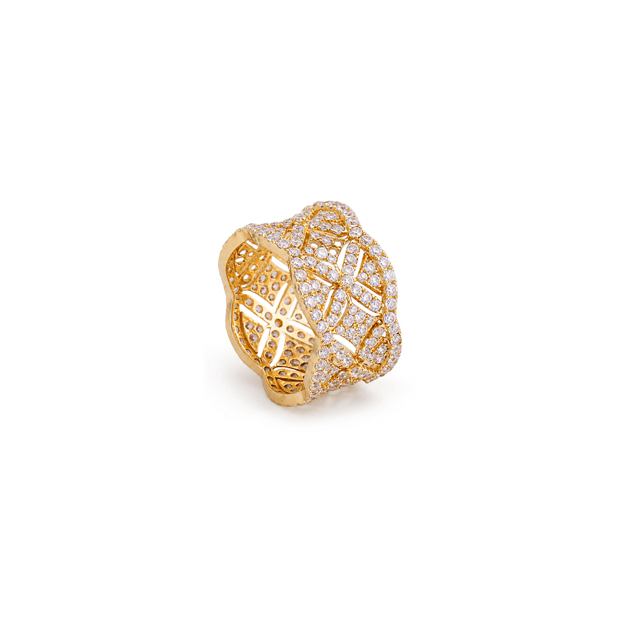 18K Gold Wedding Band with Rosella Shining Gemstones Design