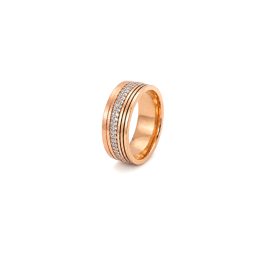 18K Gold Wedding Band with Suzan Sparkling Stones Design