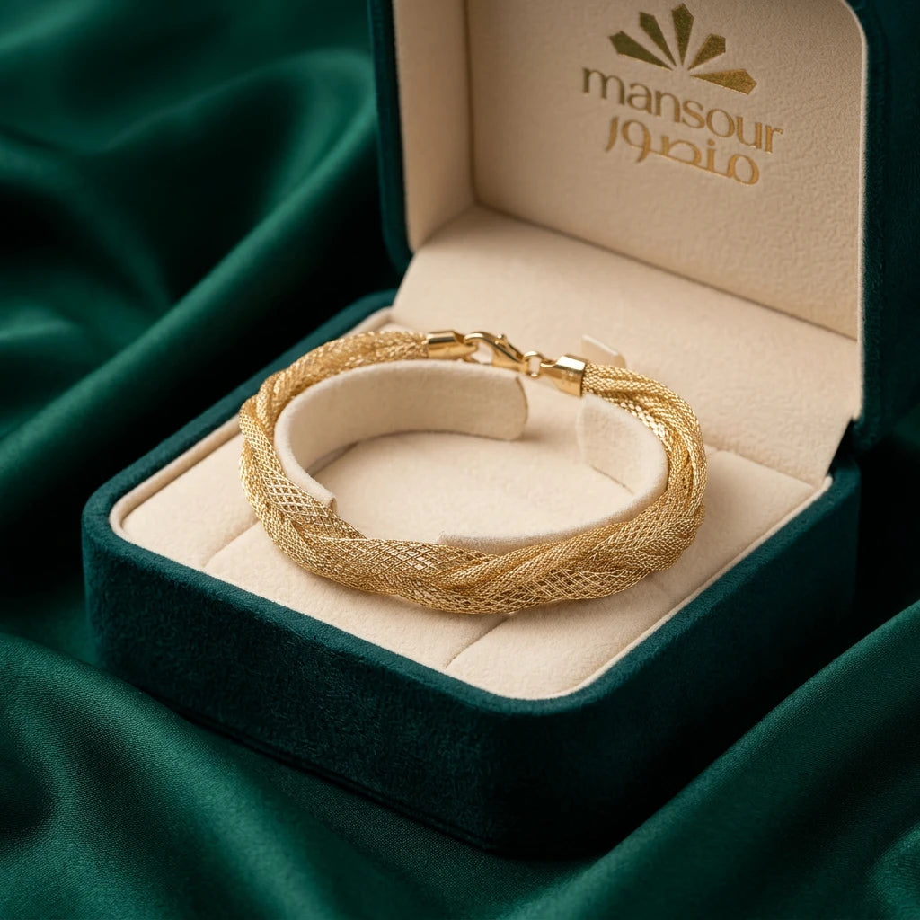 18K Gold Mesh Bracelet with Interlocking Design
