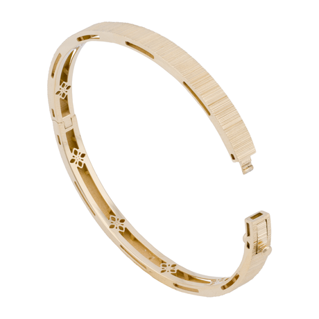 18K Gold Bracelet with Inner Engravings Design