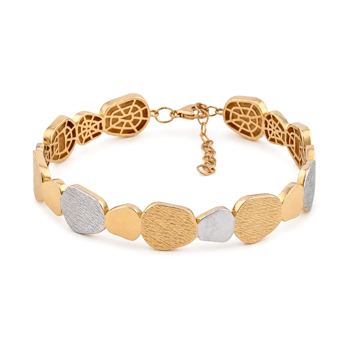 18K Gold Bracelet Royal Engraving Design