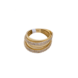 18K Gold Ring with Ribbed Engravings