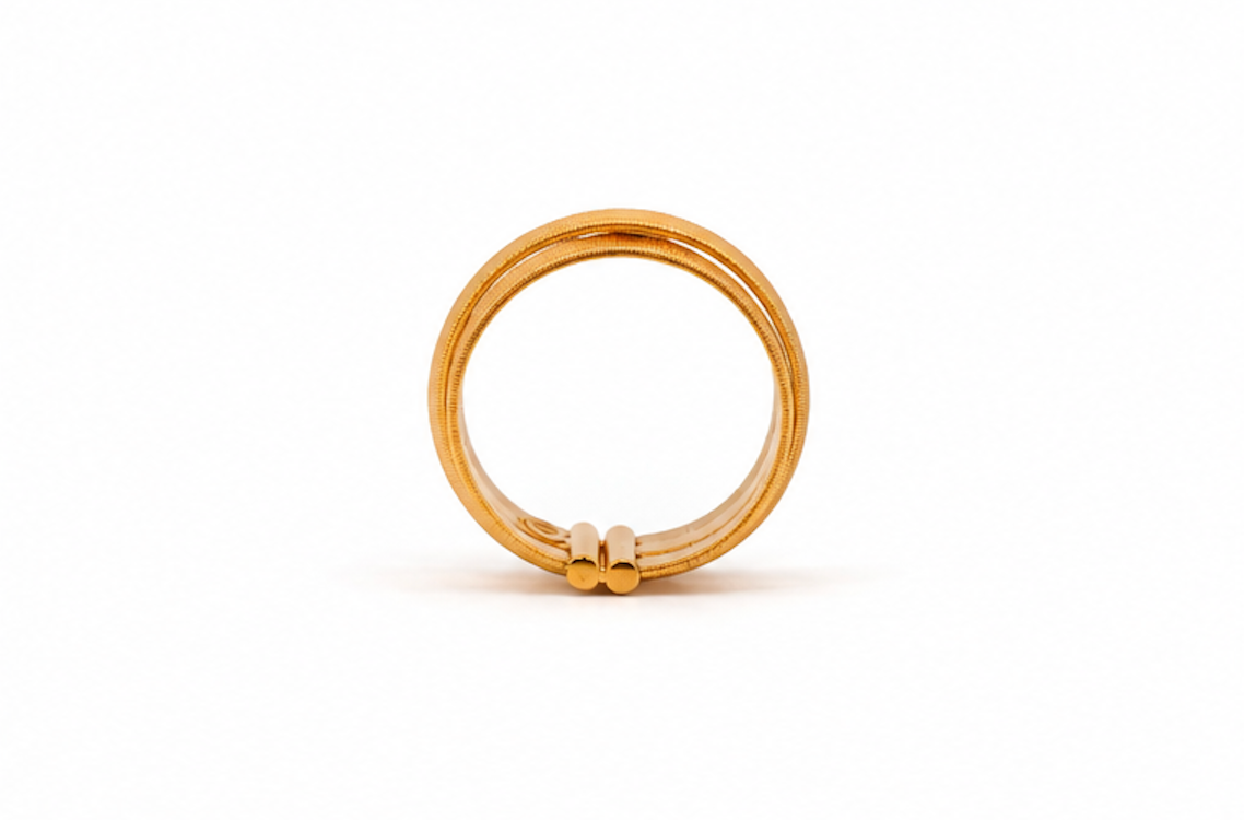 21K Gold Ring With interlocking Design