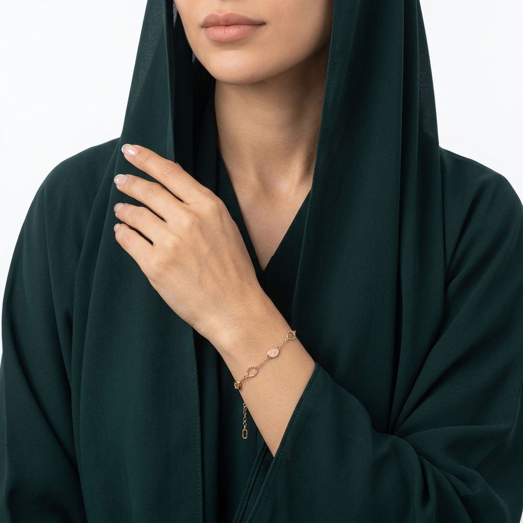 انسيال ذهب عيار 18 بحلقات بيضاوية منقوشة