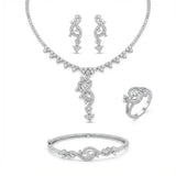 18K White Gold Set Basant, with A Decorative Design