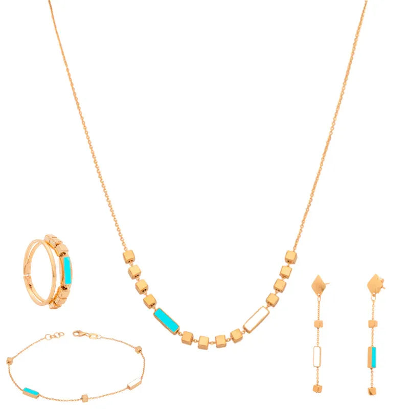 18K gold set with a turquoise geometric design