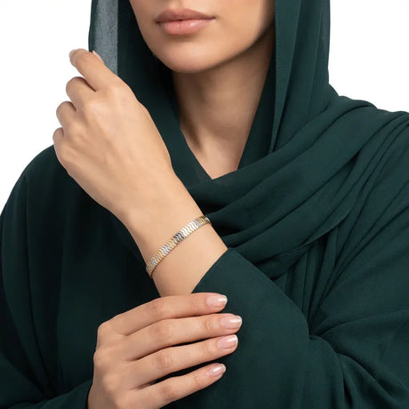 أنسيال ذهب عيار 18 بتصميم مجدول