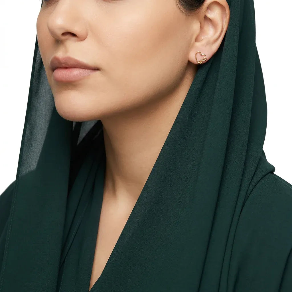أقراط ذهب أطفال عيار 18 بتصميم قلب