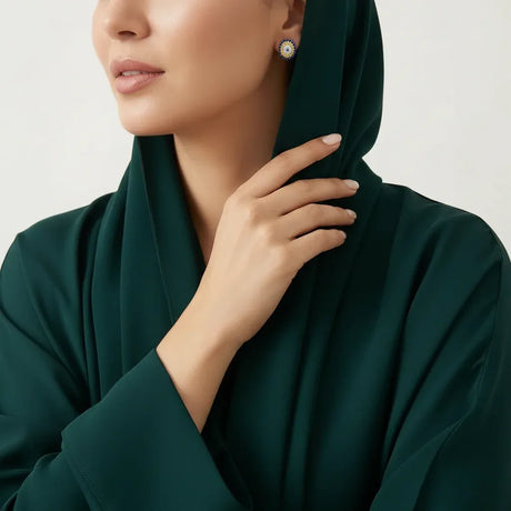 أقراط عيار 18 بتصميم دائري مرصع