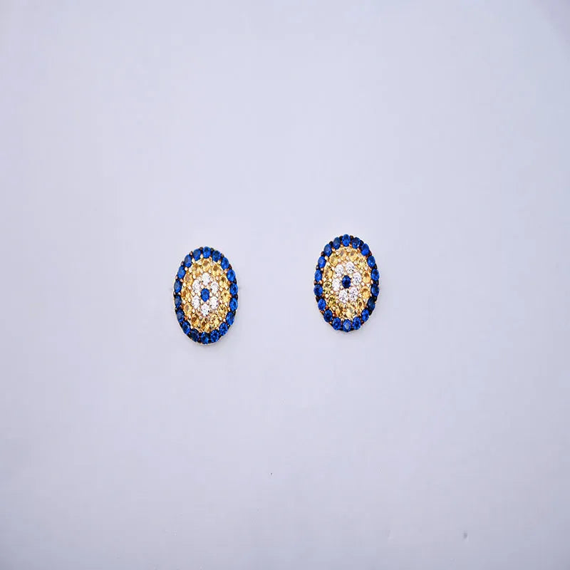 أقراط عيار 18 بتصميم دائري مرصع