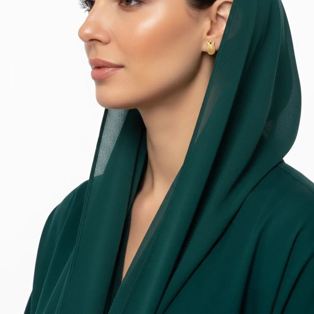 أقراط "نيلومبو" عيار 18