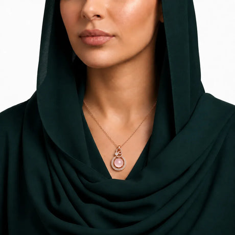 عقد الماس عيار 18 بتعليقه دائرية