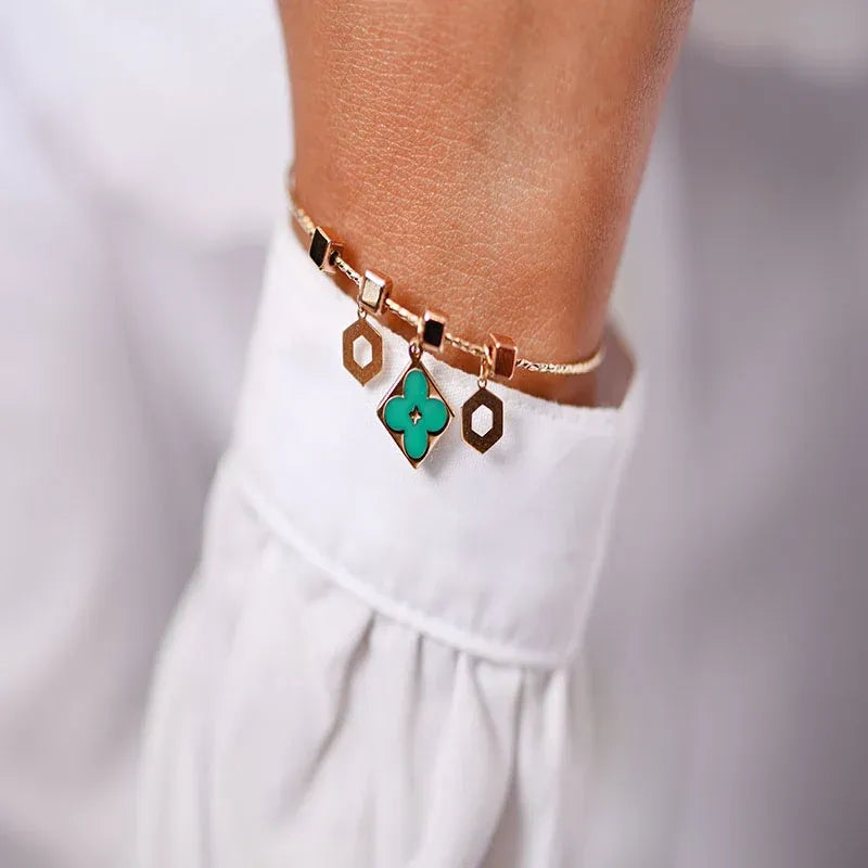 18K Gold Kids bracelet with Lucky Design