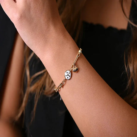 18K Chain Bracelet with Circle Elegant Design in White
