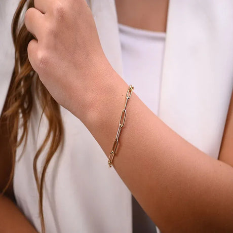 18K Chain Bracelet with Elegant Design