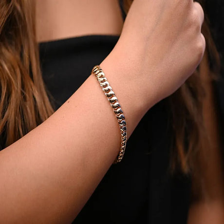 18K Chain Bracelet with Smooth Braided Design