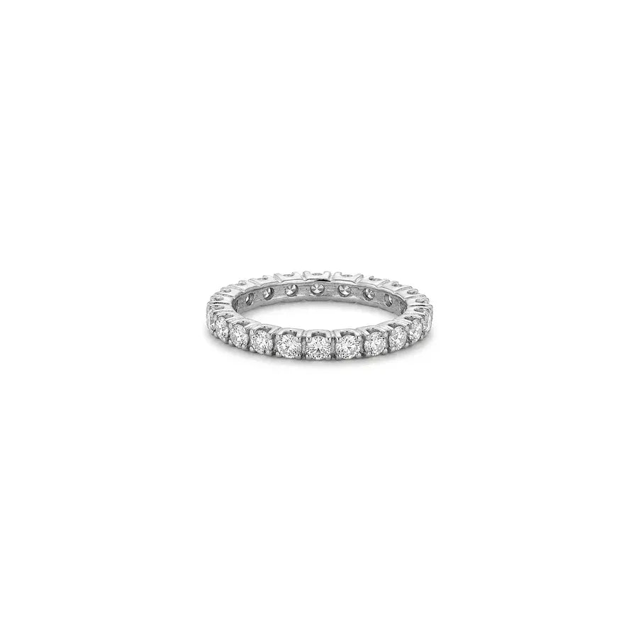 18K White Gold Ring with Olivia Design