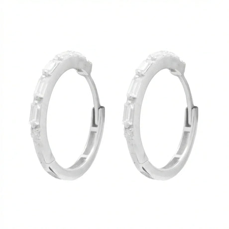 18K White Gold Earrings with Circular Stones Design