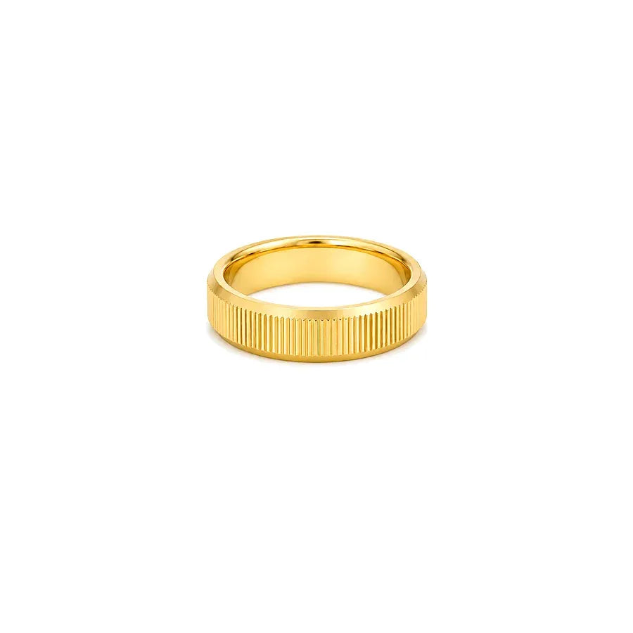 18K Gold Wedding Ring with Wedding Modern Striped Design