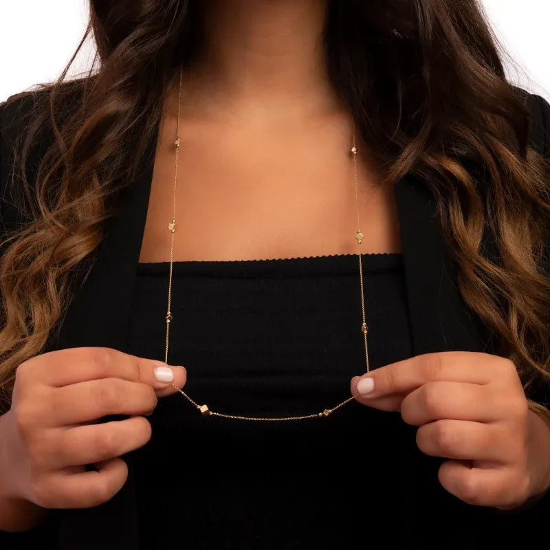 18K Gold Necklace with Classic Spaced Pattern