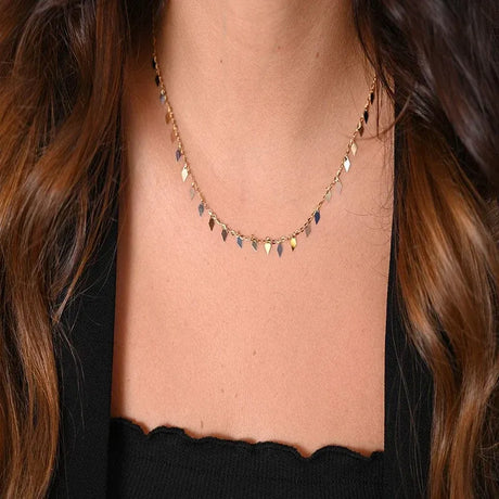 18K Gold Necklace with Symmetrical Cutouts