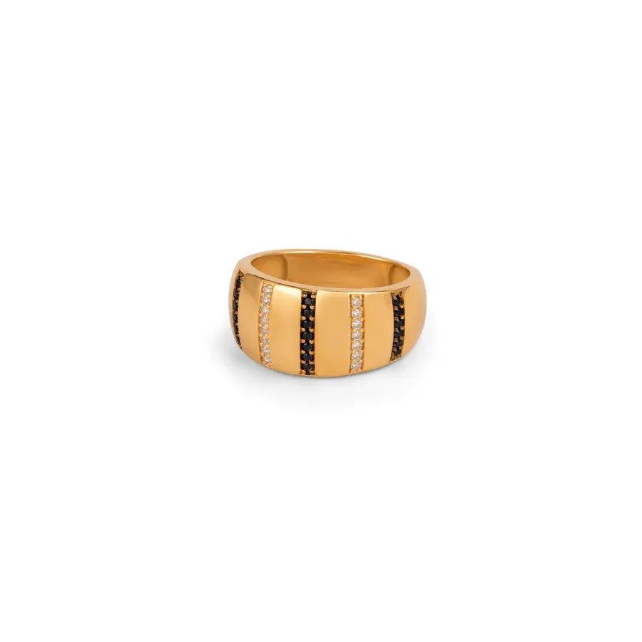 18K Gold Ring with Bold Design