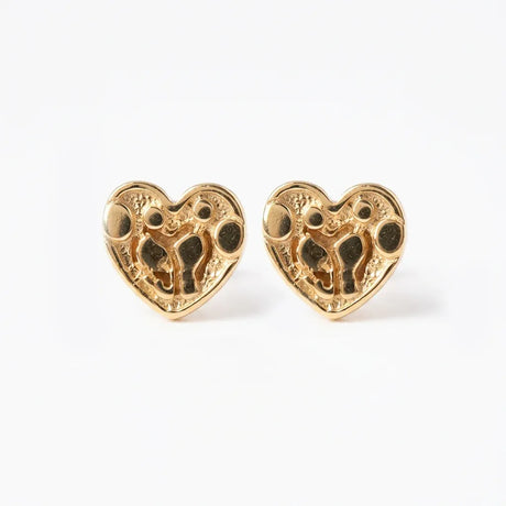 18K Gold Earrings with Exquisite Heart Design