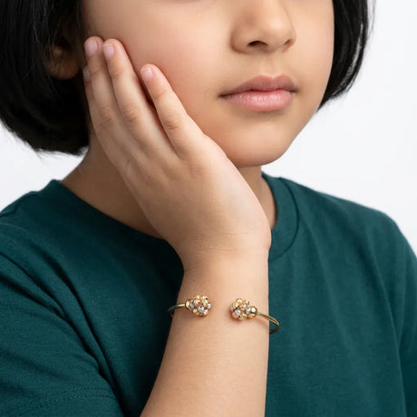 18K Gold Kids Bracelet with Colourful Rose Ends